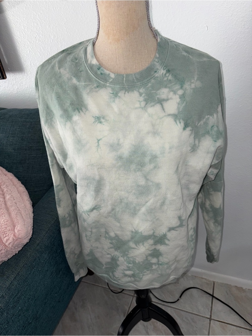 Tie-Dye Crewneck Sweater - Sage Green